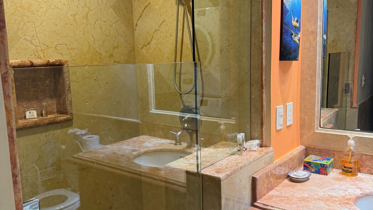 Photo of Bathroom in Los Barriles