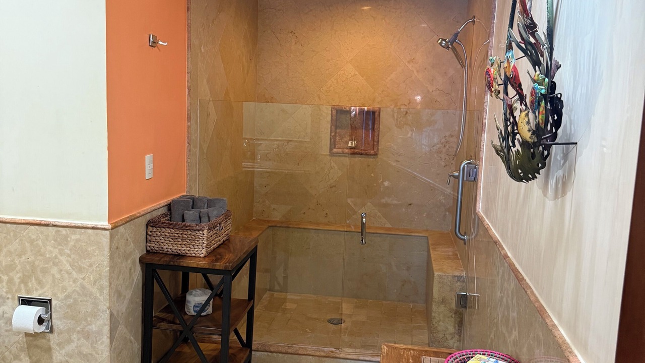 Photo of Bathroom in Los Barriles