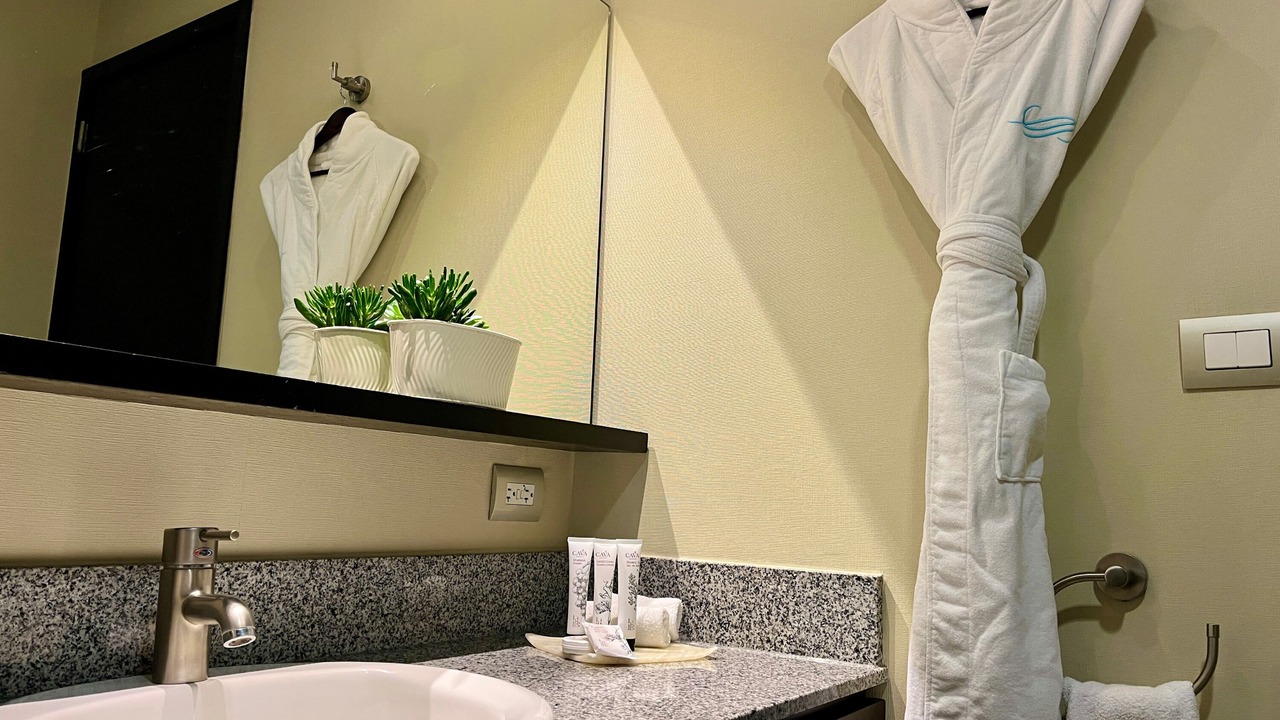 Photo of Bathroom in Lomas de Santa Fe