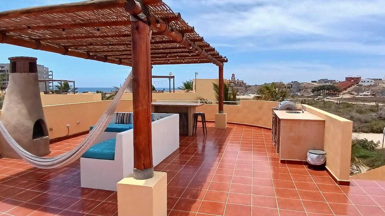 Photo of Patio Balcony in Cerritos