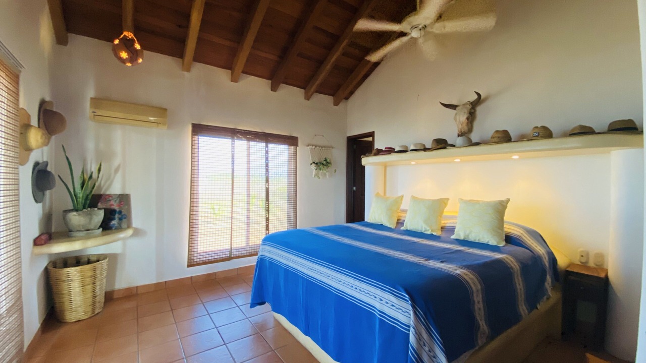 Photo of Bedroom in Saladita