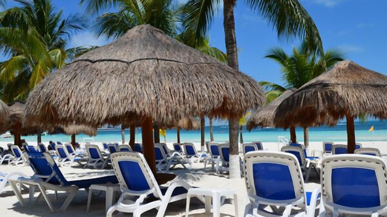 Photo of Others in Punta Cancun