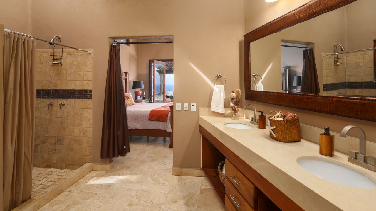 Photo of Bathroom in North End
