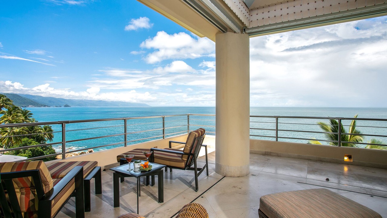 Photo of Patio Balcony in Conchas Chinas