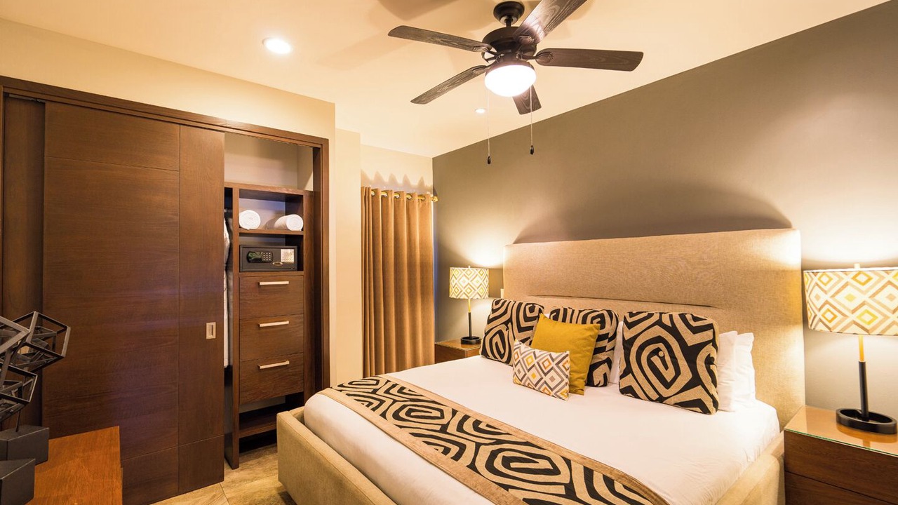 Photo of Bedroom in Romantic Zone