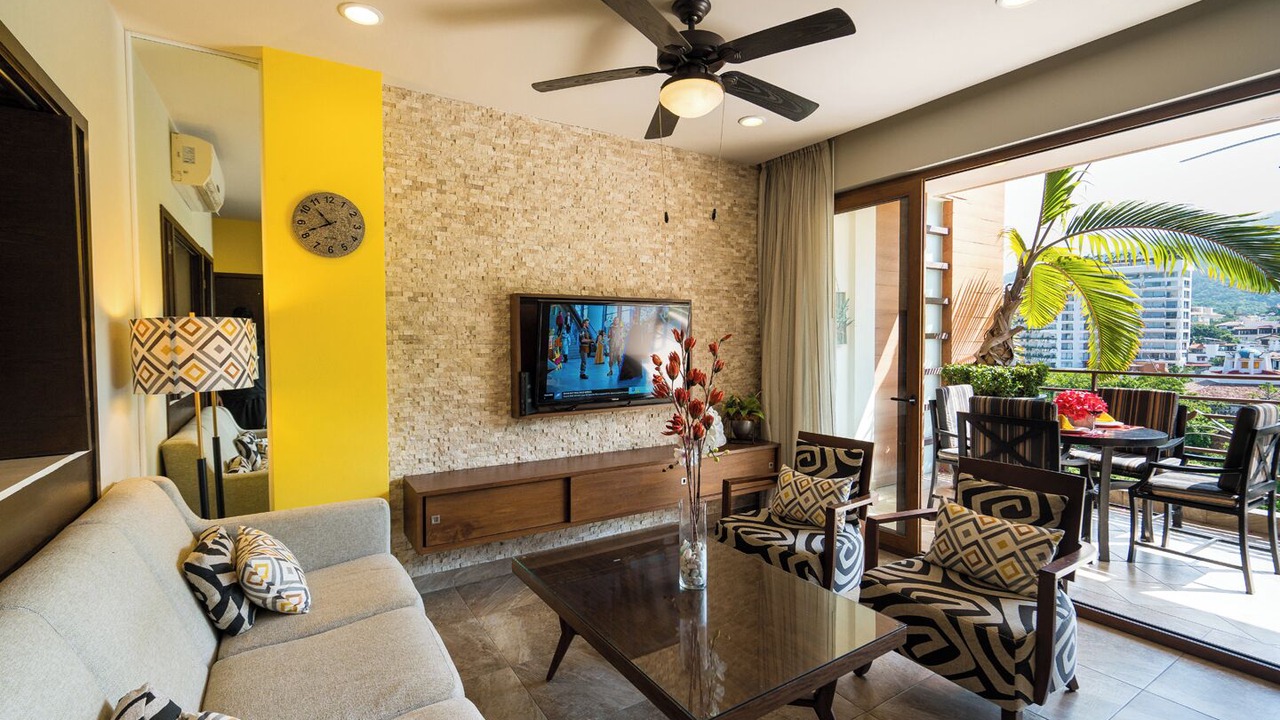 Photo of Livingroom in Romantic Zone