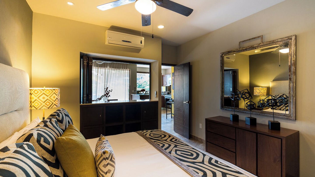 Photo of Bedroom in Romantic Zone