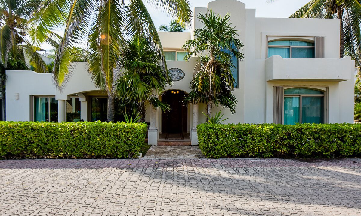 Photo of Outdoor in Playacar Fase I