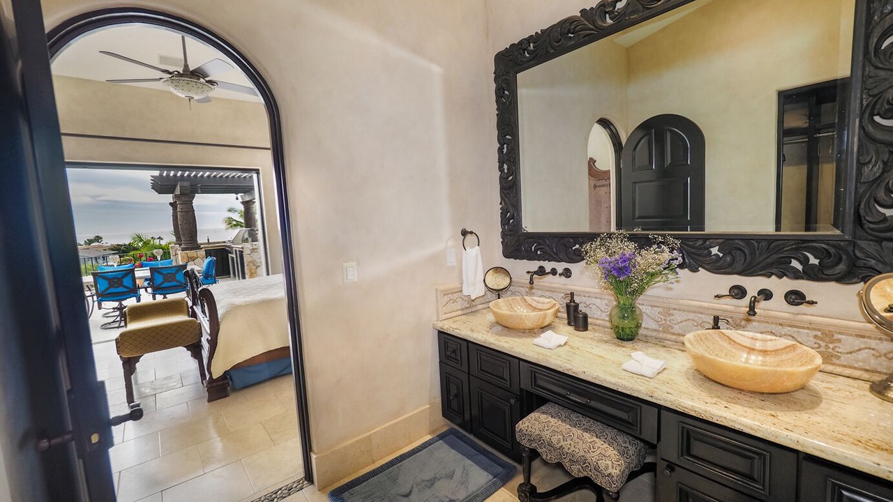 Photo of Bathroom in Cabo San Lucas