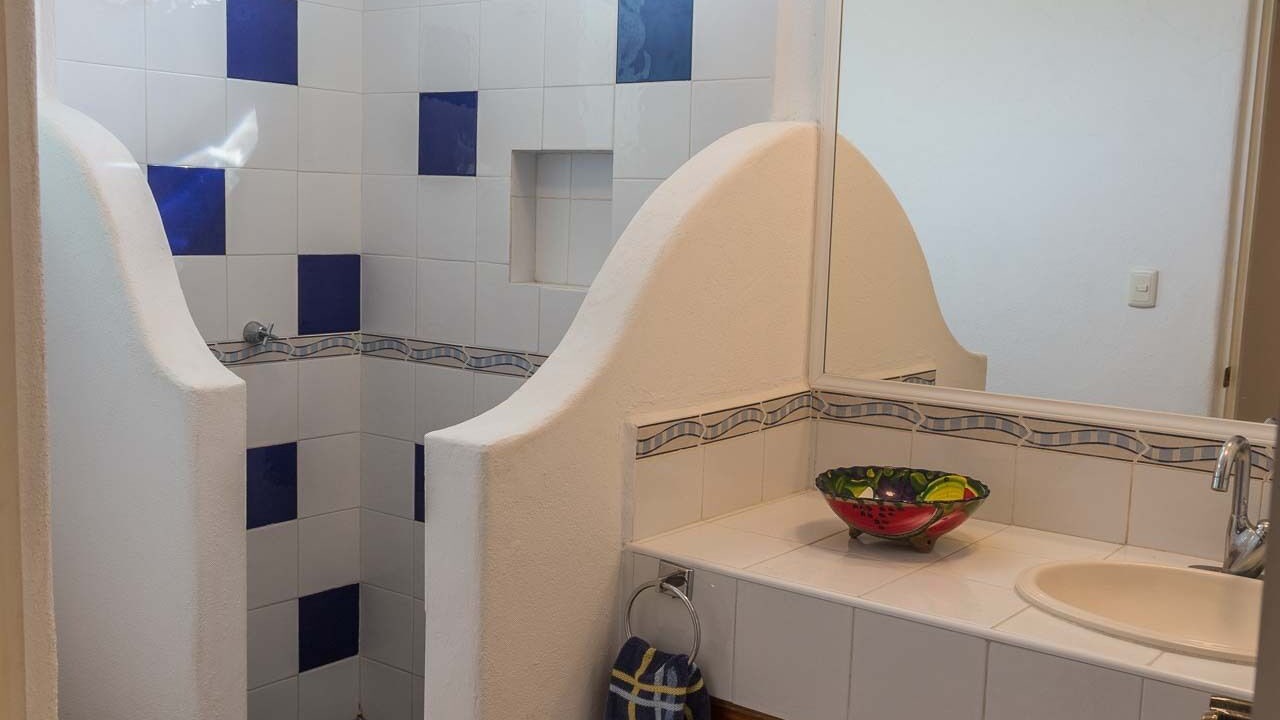 Photo of Bathroom in Zihuatanejo