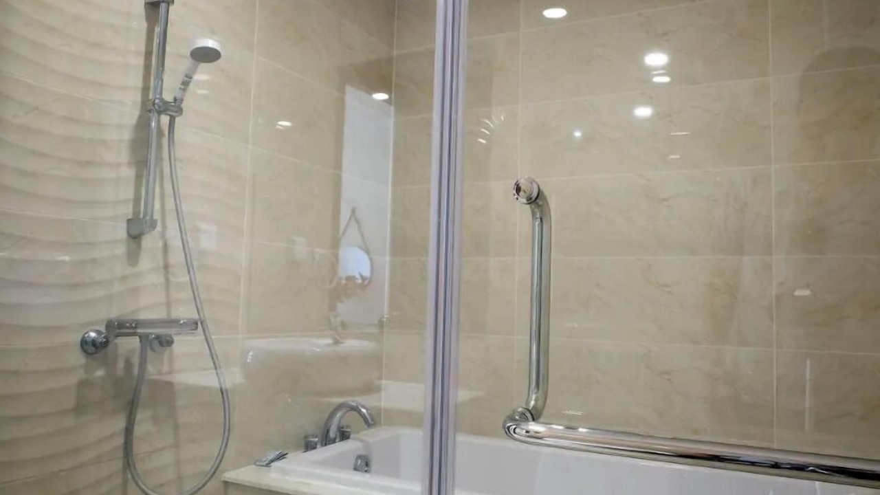 Photo of Bathroom in Tu Liem