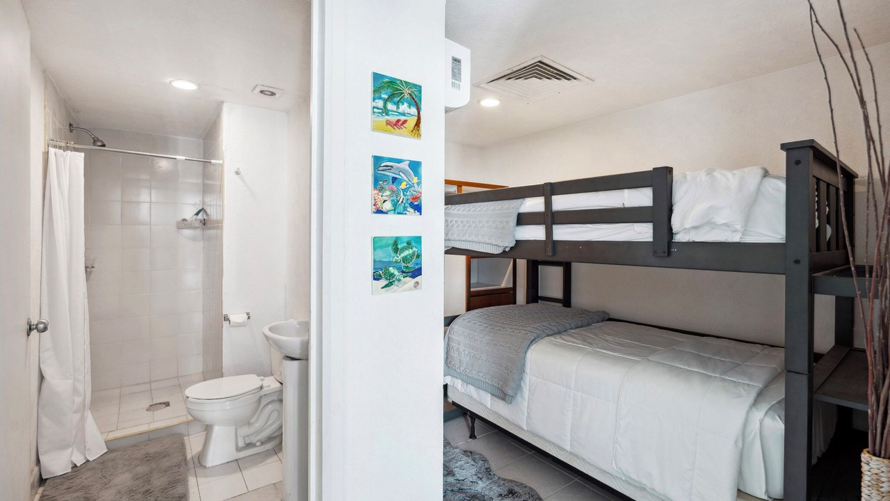 Photo of Bathroom in South Hotel Zone