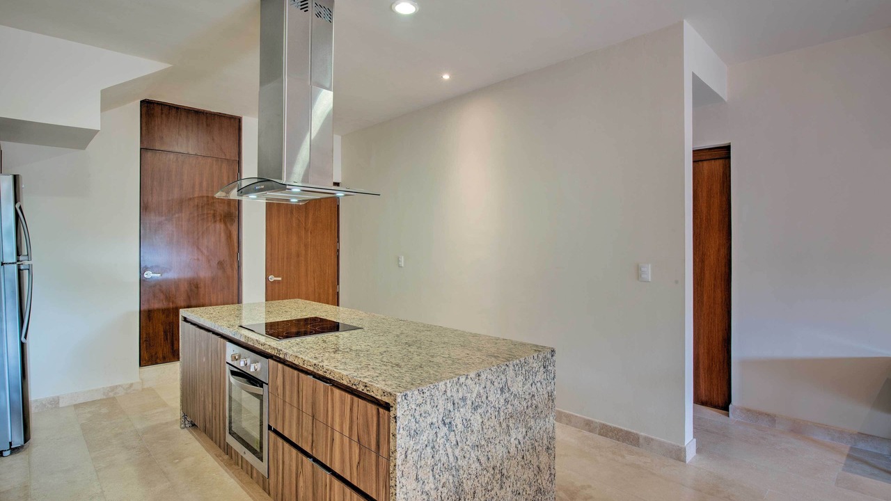 Photo of Kitchen in Zama