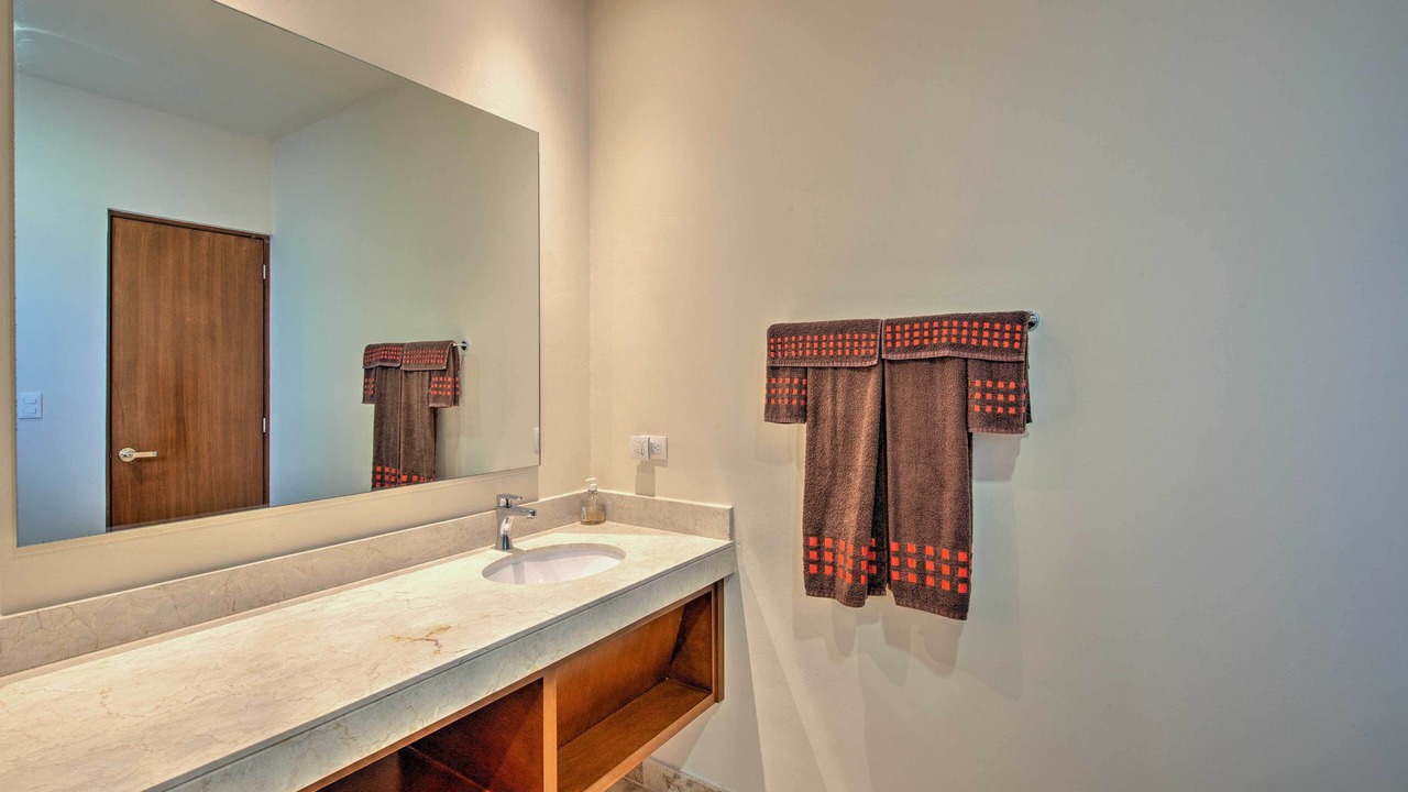 Photo of Bathroom in Zama