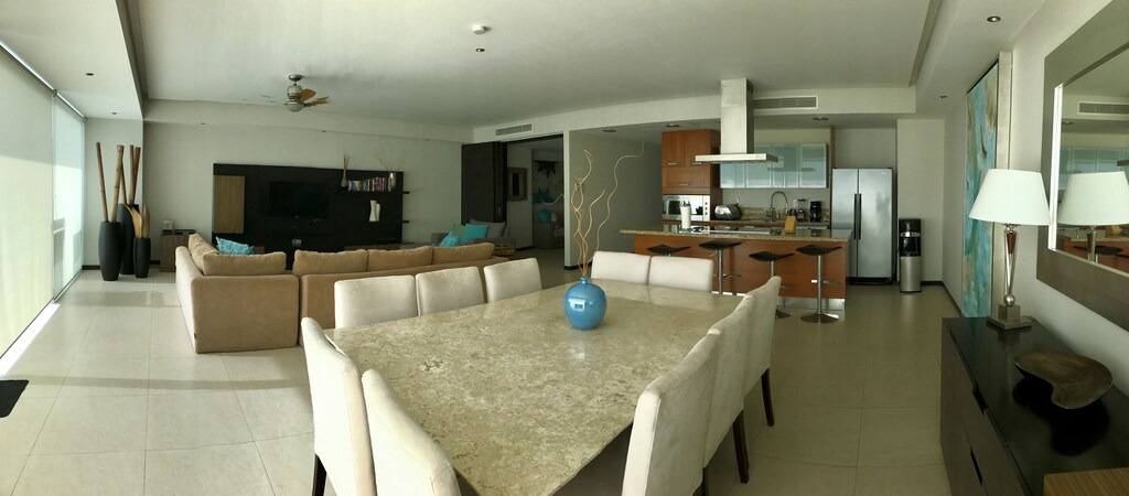 Photo of Livingroom in North Hotel Zone