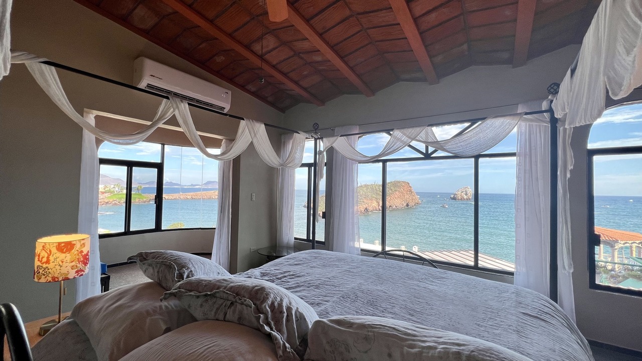 Photo of Bedroom in San Carlos