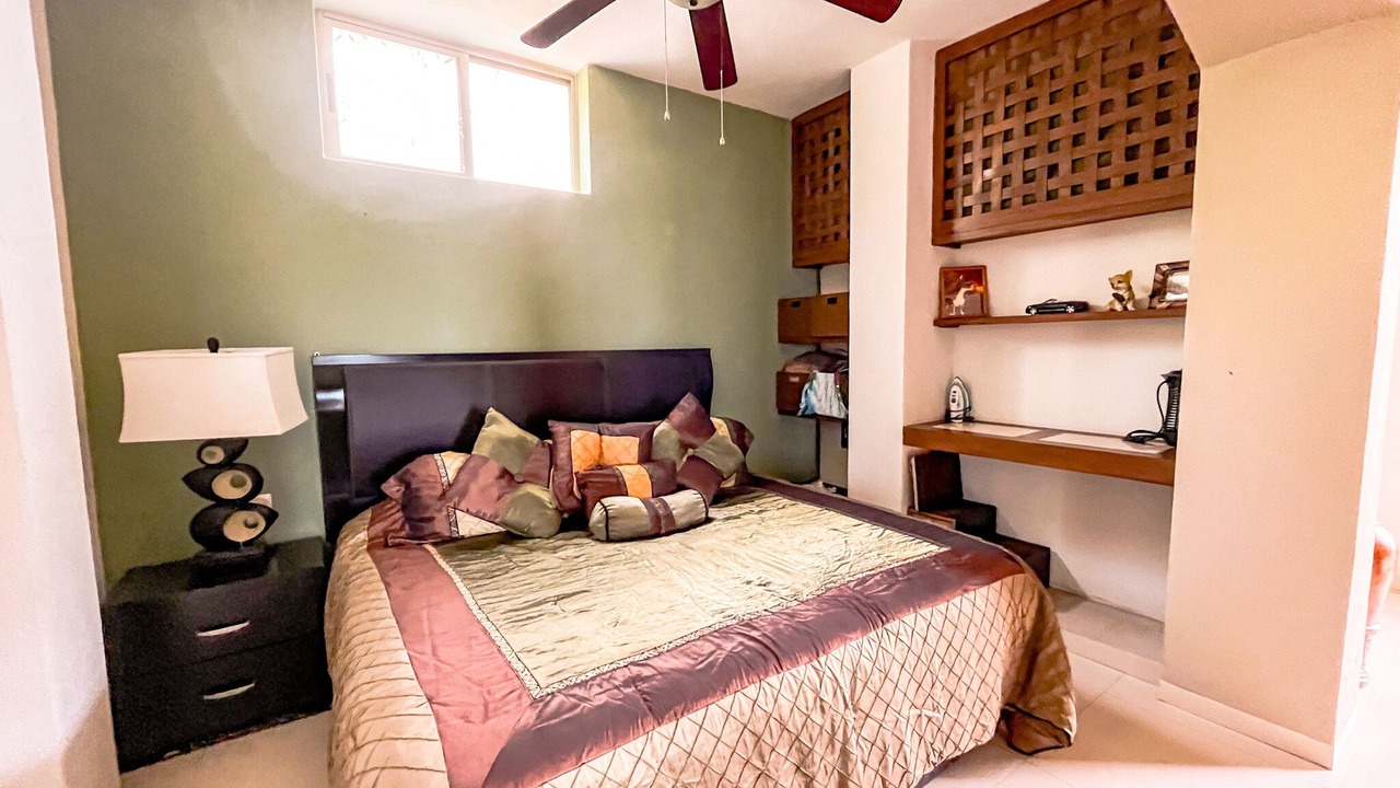 Photo of Bedroom in South Shore Hotel Area
