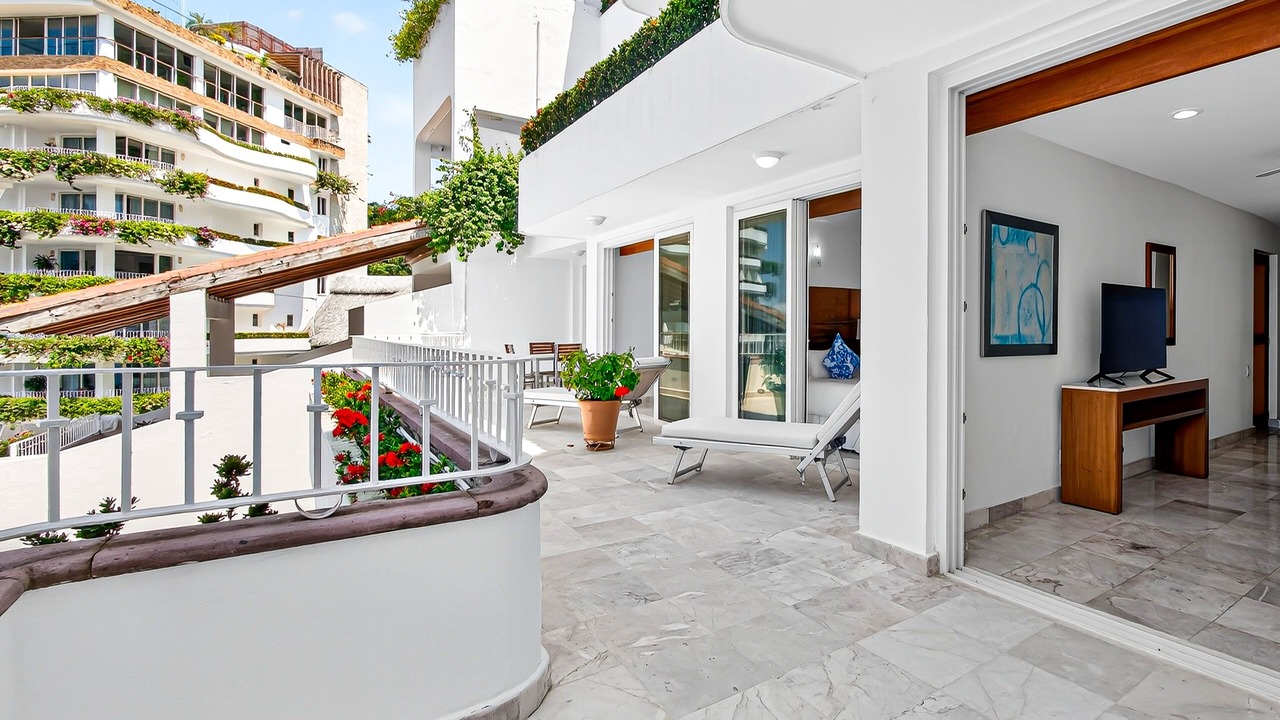 Photo of Patio Balcony in Conchas Chinas