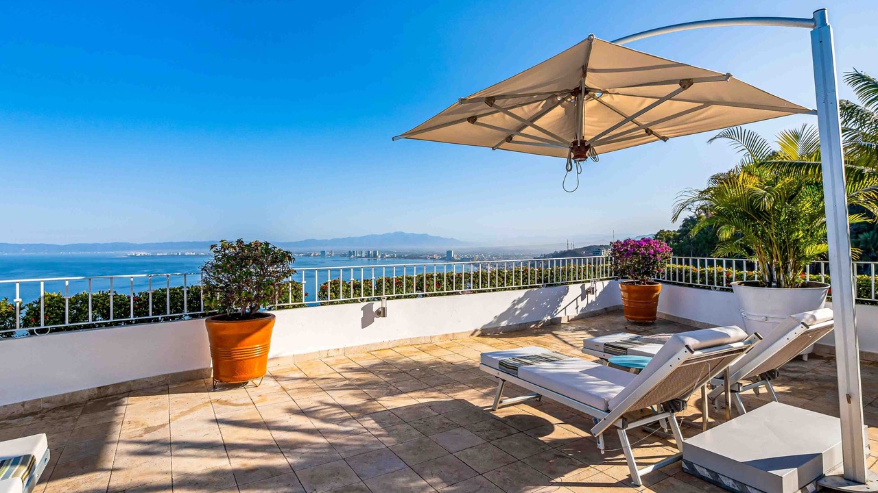 Photo of Patio Balcony in Conchas Chinas
