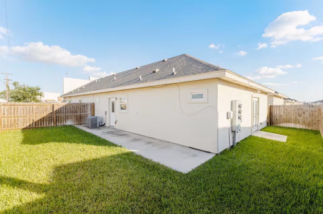 Photo of Outdoor in Edinburg