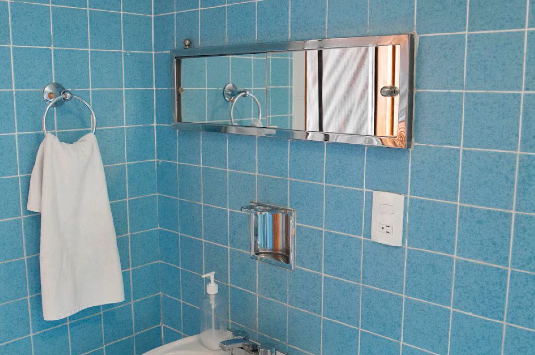 Photo of Bathroom in Jalatlaco