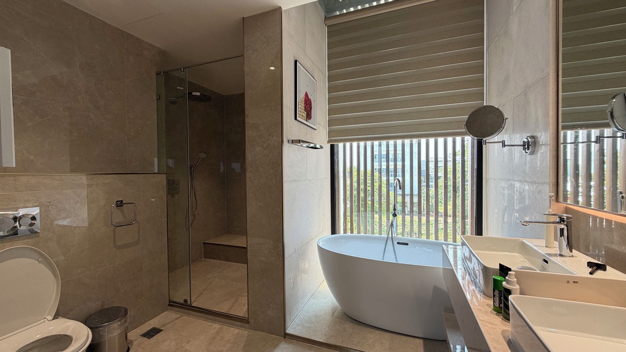 Photo of Bathroom in Ngu Hanh Son