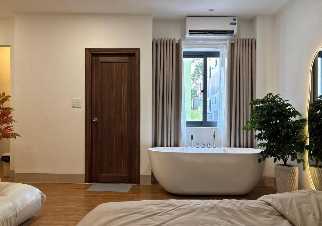 Photo of Bedroom in District 10