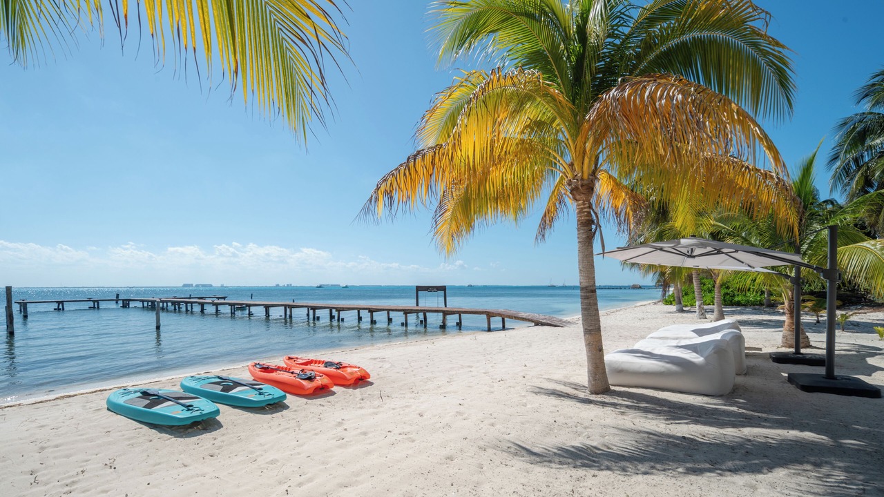 Photo of Others in Isla Mujeres