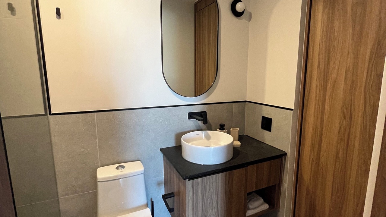 Photo of Bathroom in Zona Expo