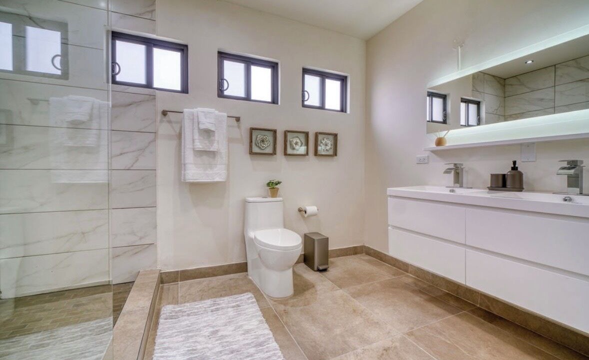 Photo of Bathroom in King Coronita