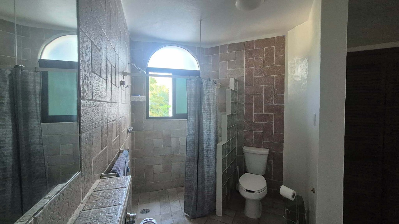 Photo of Bathroom in Hidalgo