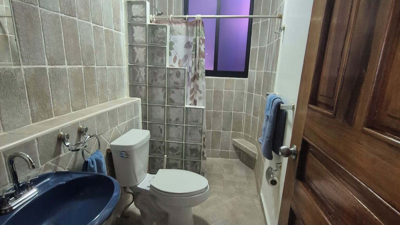 Photo of Bathroom in Hidalgo