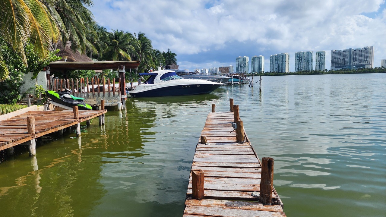 Photo of Others in Punta Cancun