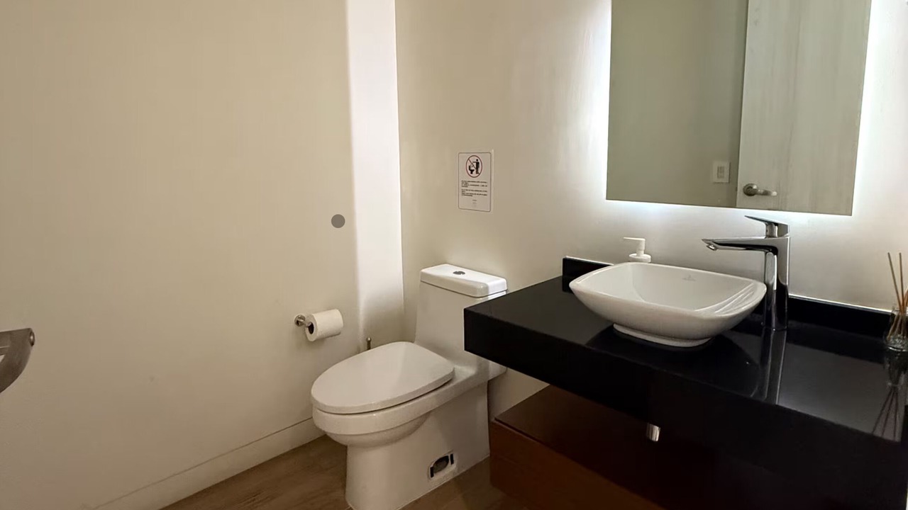Photo of Bathroom in Financial District
