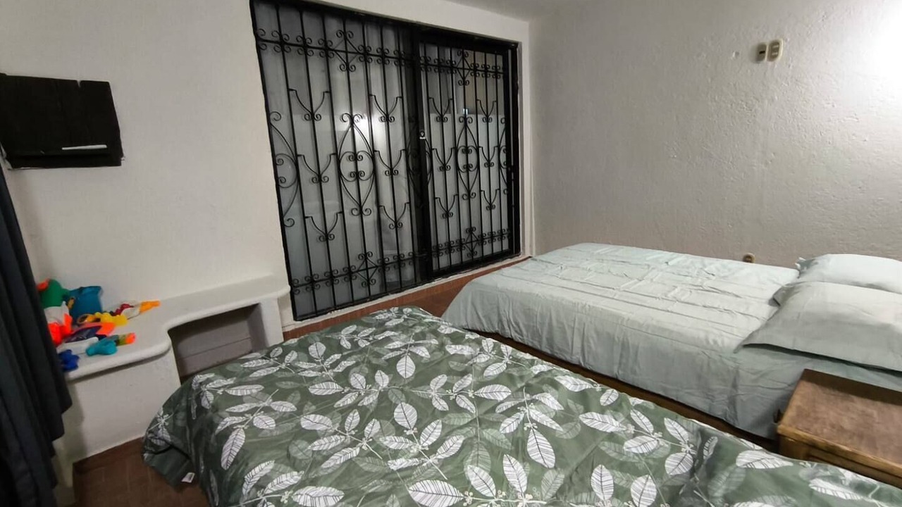 Photo of Bedroom in S