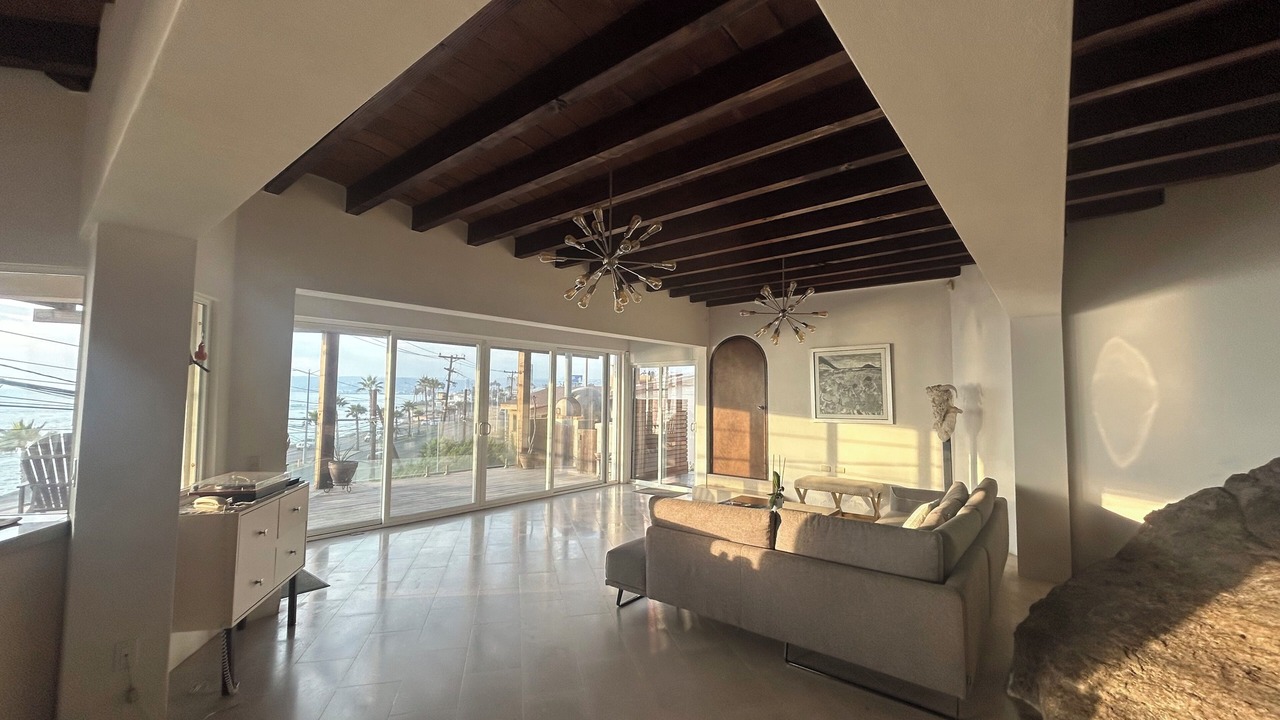 Photo of Livingroom in Ensenada