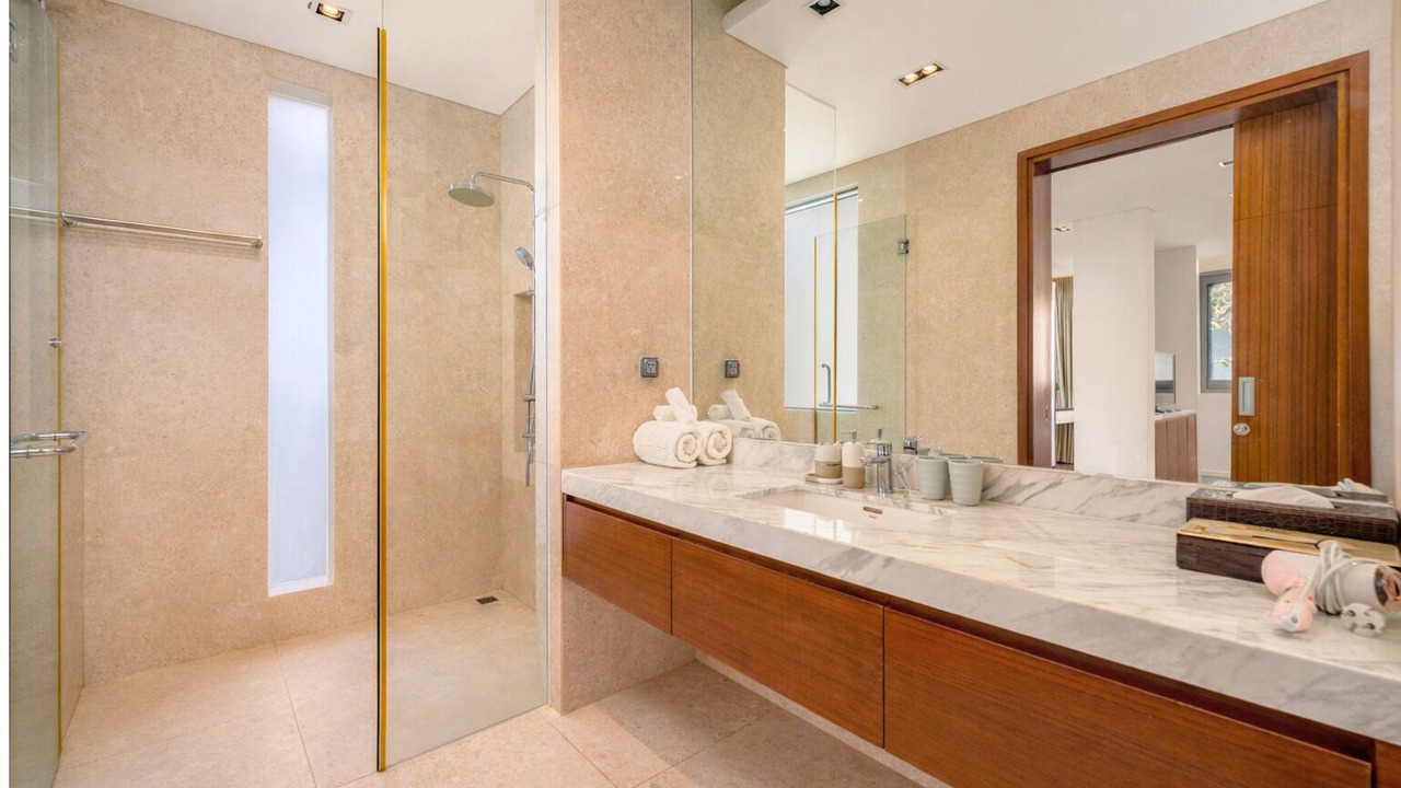 Photo of Bathroom in Ngu Hanh Son
