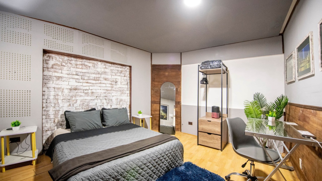 Photo of Bedroom in Anahuac