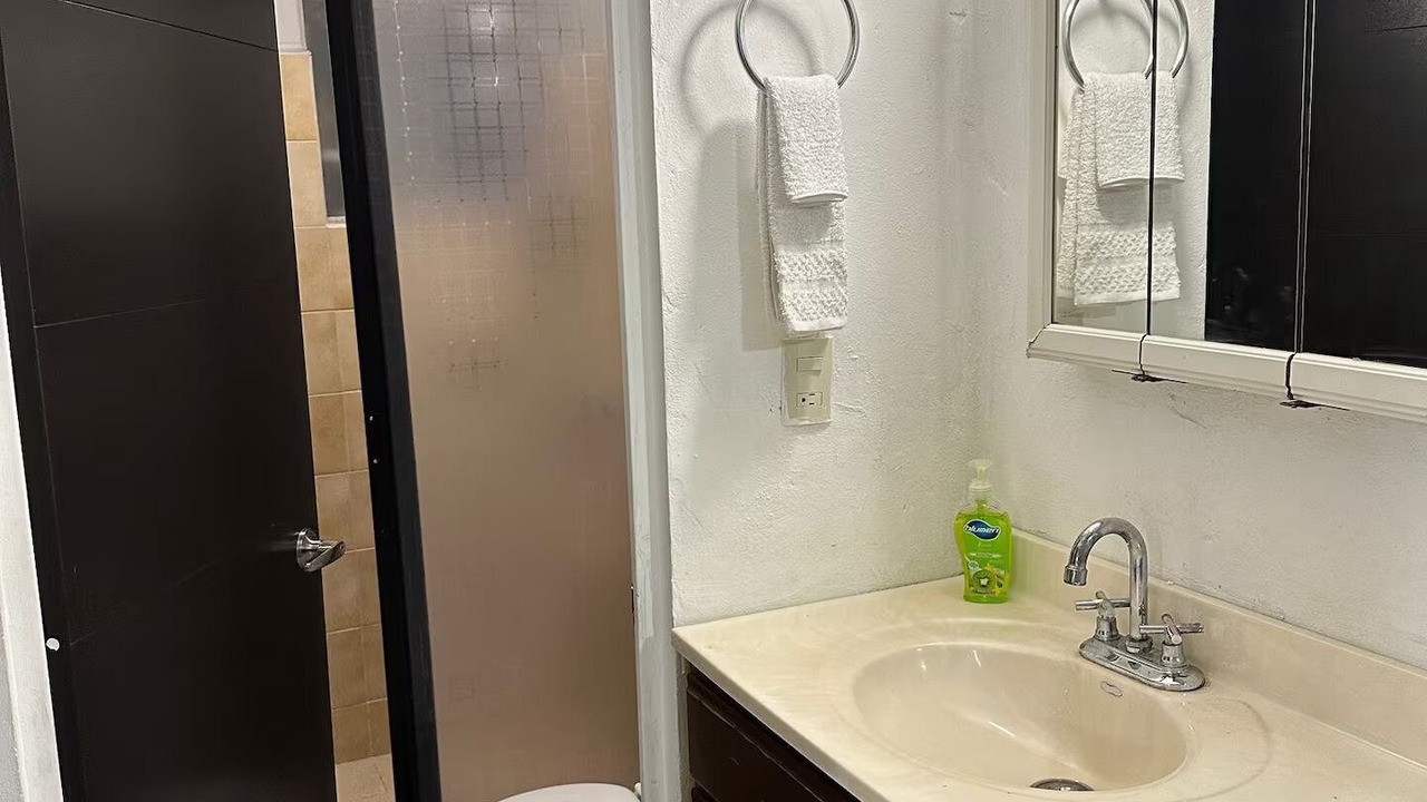 Photo of Bathroom in Nuevo Laredo