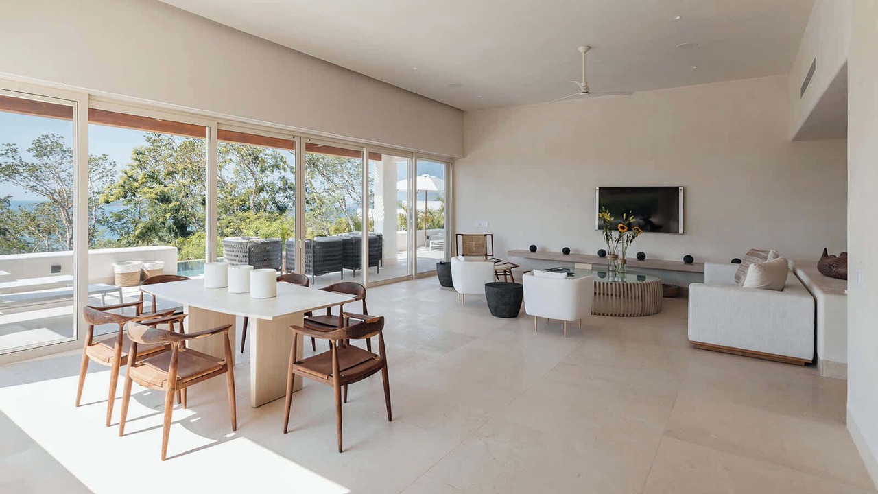 Photo of Livingroom in San Mateo