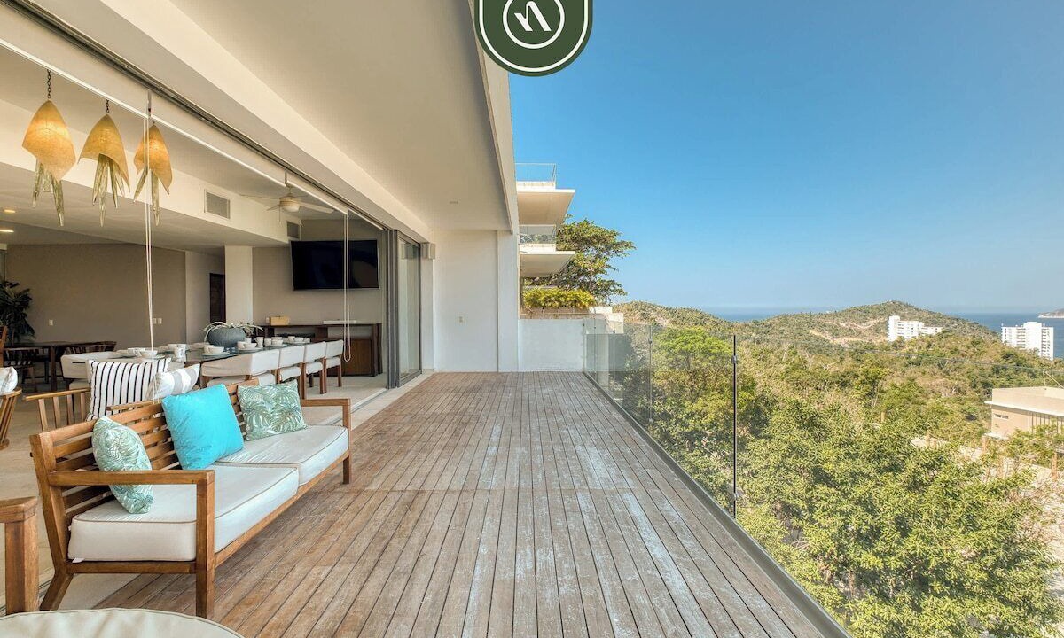 Photo of Patio Balcony in Puerto Marques