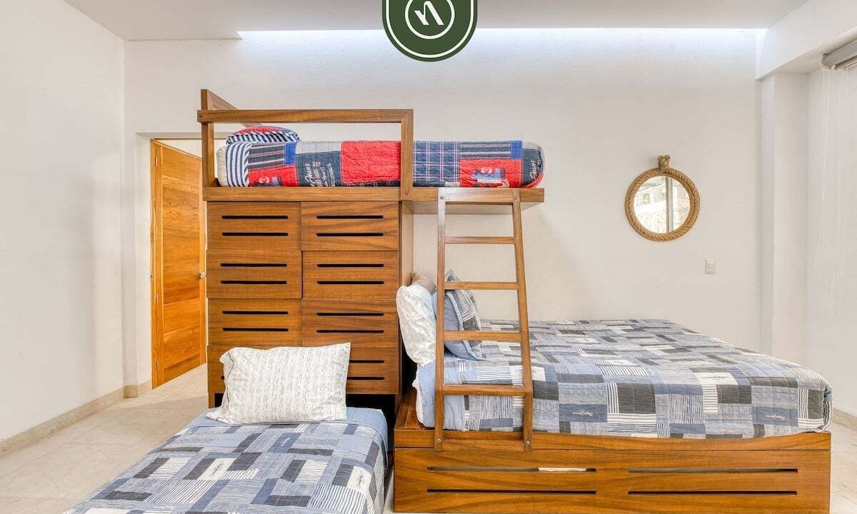 Photo of Bedroom in Puerto Marques