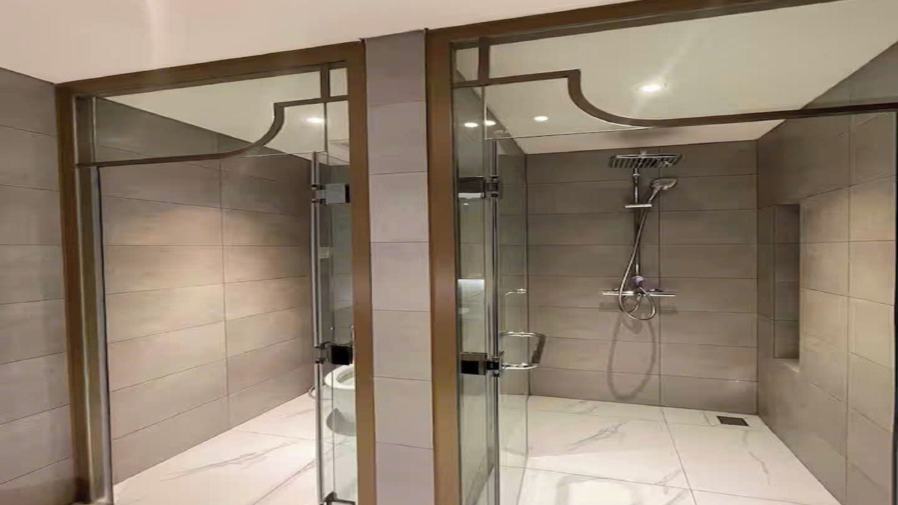 Photo of Bathroom in Phuong 1