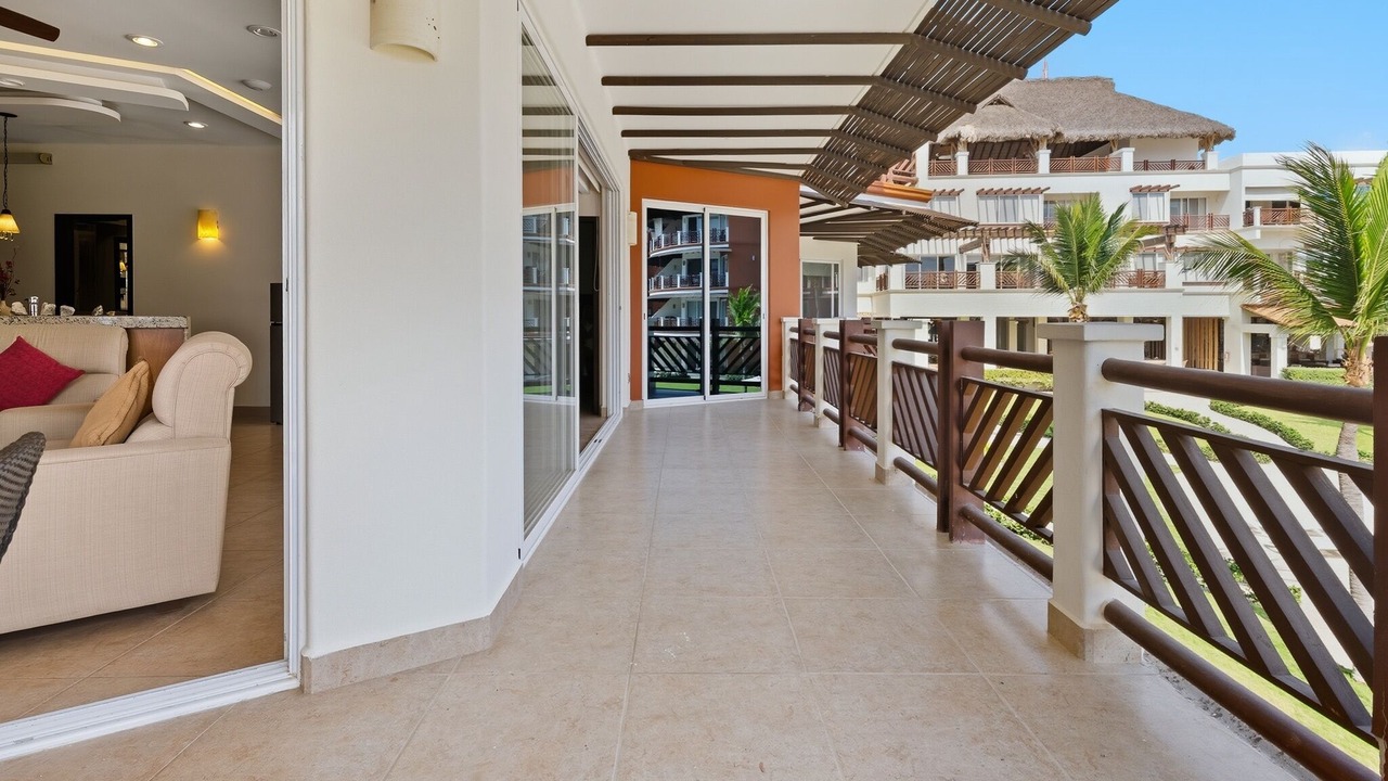 Photo of Patio Balcony in San Pedro Mixtepec