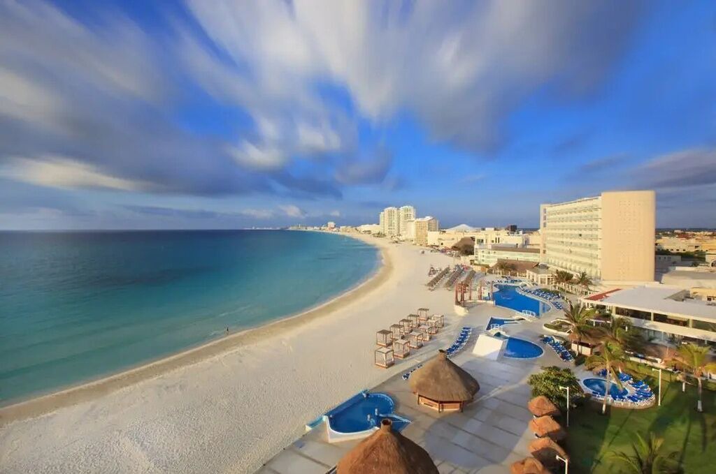 Photo of Others in Punta Cancun