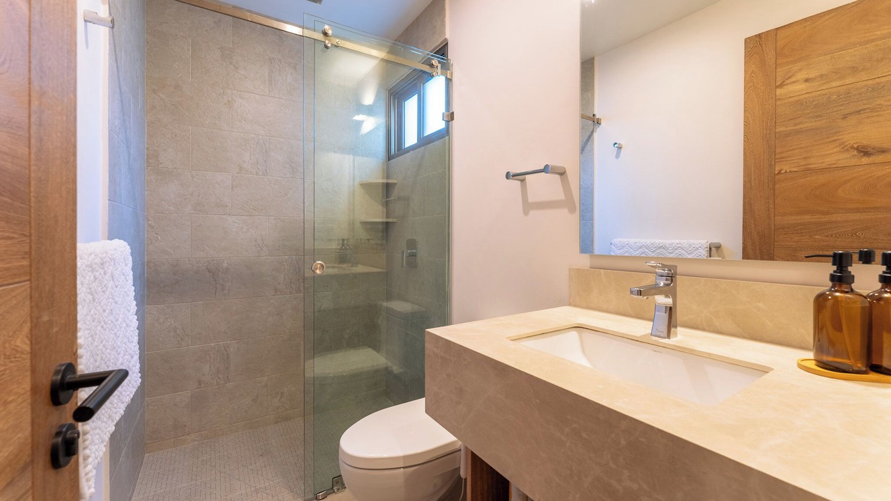 Photo of Bathroom in P Chahue