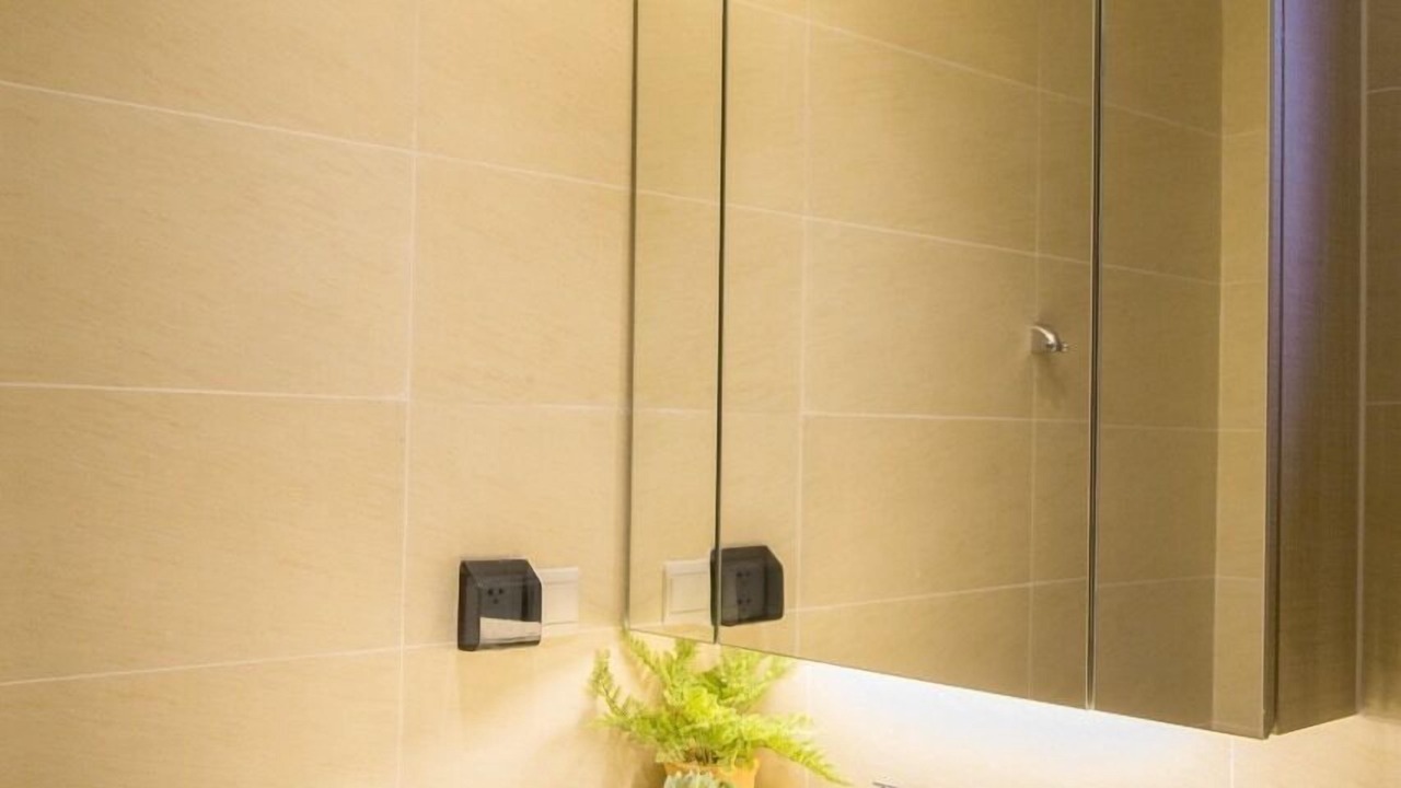 Photo of Bathroom in District 10