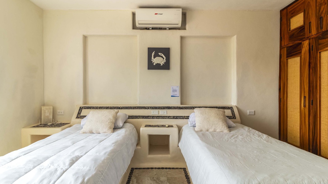 Photo of Bedroom in Zihuatanejo