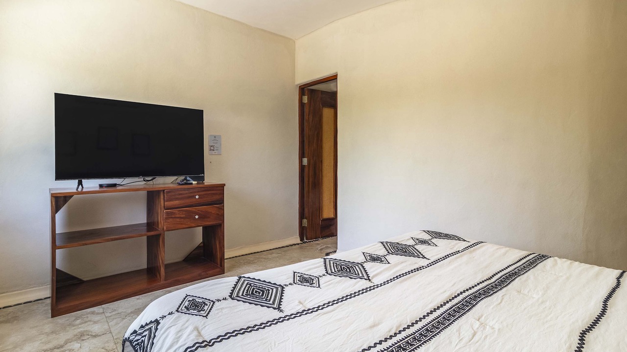 Photo of Bedroom in Zihuatanejo