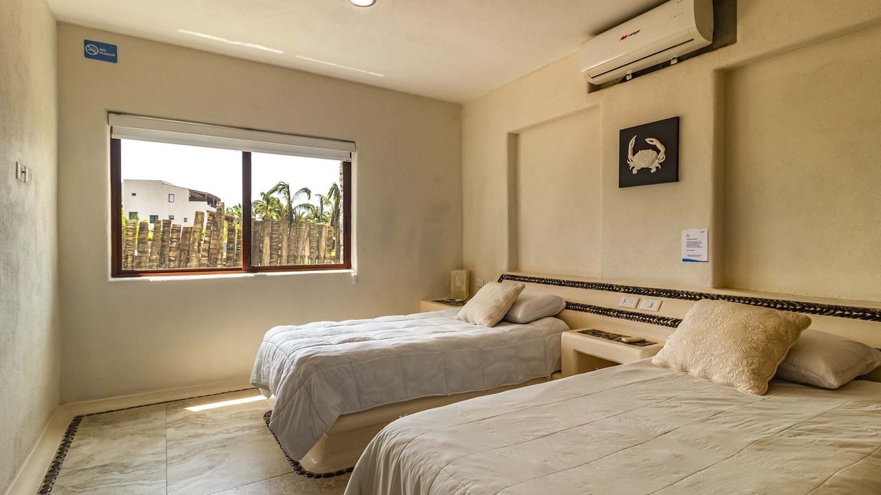 Photo of Bedroom in Zihuatanejo